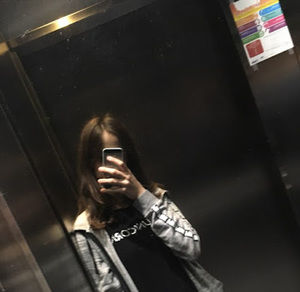 Meet your Posher, Ana